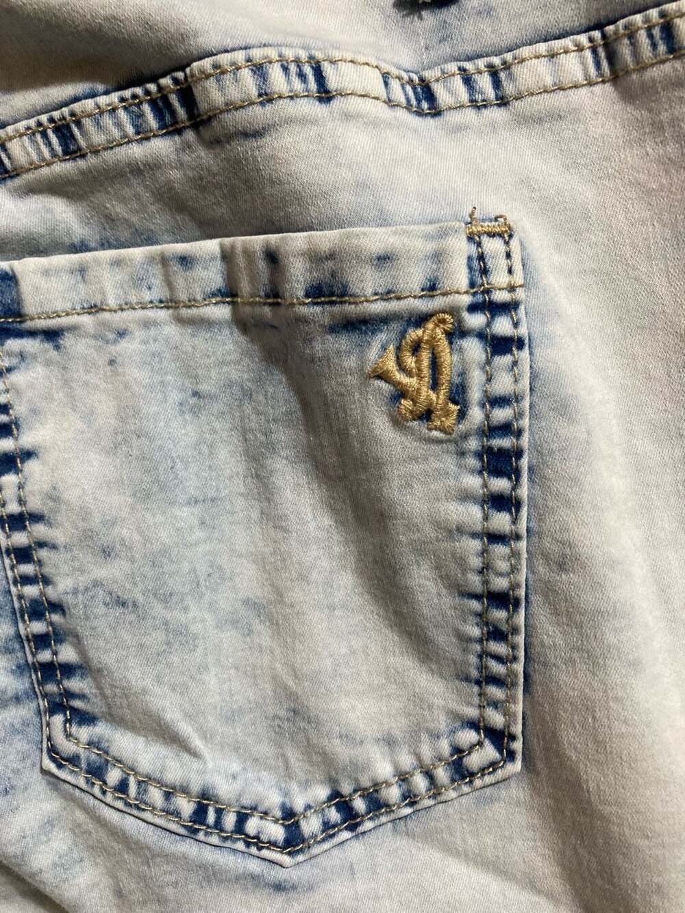 V.I.P. Jeans High Waisted Acid Wash Multi-Pocket Cargo Wide Leg Jeans - Picture 12 of 13